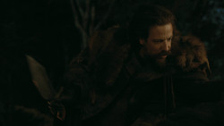 extant_GameOfThrones_3x03-WalkOfPunishment_5358