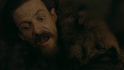 extant_GameOfThrones_3x03-WalkOfPunishment_5368