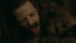 extant_GameOfThrones_3x03-WalkOfPunishment_5390