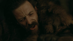 extant_GameOfThrones_3x03-WalkOfPunishment_5391