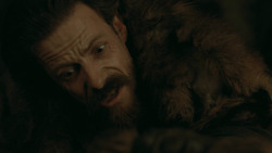 extant_GameOfThrones_3x03-WalkOfPunishment_5398