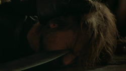 extant_GameOfThrones_3x03-WalkOfPunishment_5407