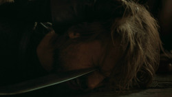 extant_GameOfThrones_3x03-WalkOfPunishment_5408