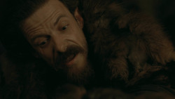 extant_GameOfThrones_3x03-WalkOfPunishment_5424