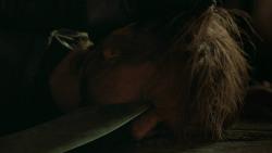 extant_GameOfThrones_3x03-WalkOfPunishment_5428