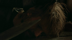 extant_GameOfThrones_3x03-WalkOfPunishment_5433