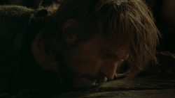 extant_GameOfThrones_3x03-WalkOfPunishment_5436