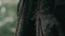 extant_GameOfThrones_3x04-AndNowHisWatchIsEnded_0012