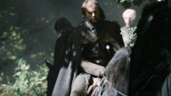 extant_GameOfThrones_3x04-AndNowHisWatchIsEnded_0051