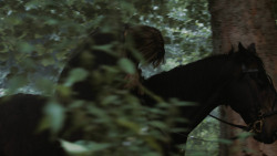 extant_GameOfThrones_3x04-AndNowHisWatchIsEnded_0058
