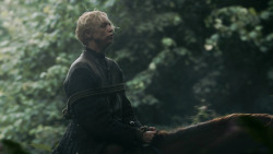 extant_GameOfThrones_3x04-AndNowHisWatchIsEnded_0060
