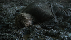 extant_GameOfThrones_3x04-AndNowHisWatchIsEnded_0075