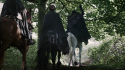 extant_GameOfThrones_3x04-AndNowHisWatchIsEnded_0077