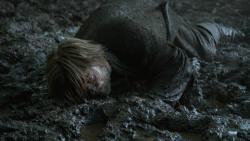 extant_GameOfThrones_3x04-AndNowHisWatchIsEnded_0081