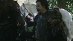 extant_GameOfThrones_3x04-AndNowHisWatchIsEnded_0125