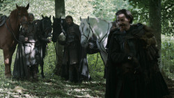 extant_GameOfThrones_3x04-AndNowHisWatchIsEnded_0161