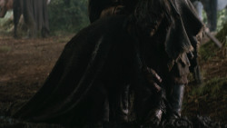 extant_GameOfThrones_3x04-AndNowHisWatchIsEnded_0163