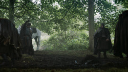 extant_GameOfThrones_3x04-AndNowHisWatchIsEnded_0230