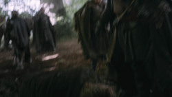 extant_GameOfThrones_3x04-AndNowHisWatchIsEnded_0245