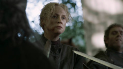 extant_GameOfThrones_3x04-AndNowHisWatchIsEnded_0250