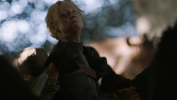 extant_GameOfThrones_3x04-AndNowHisWatchIsEnded_0289