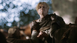 extant_GameOfThrones_3x04-AndNowHisWatchIsEnded_0291