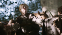 extant_GameOfThrones_3x04-AndNowHisWatchIsEnded_0293