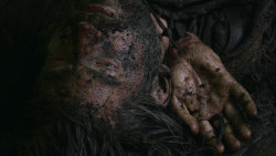 extant_GameOfThrones_3x04-AndNowHisWatchIsEnded_0295