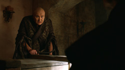 extant_GameOfThrones_3x04-AndNowHisWatchIsEnded_0418