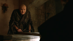 extant_GameOfThrones_3x04-AndNowHisWatchIsEnded_0420