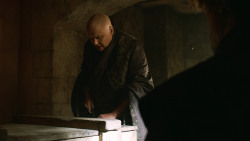 extant_GameOfThrones_3x04-AndNowHisWatchIsEnded_0534