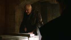 extant_GameOfThrones_3x04-AndNowHisWatchIsEnded_0535