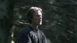 extant_GameOfThrones_3x04-AndNowHisWatchIsEnded_1908
