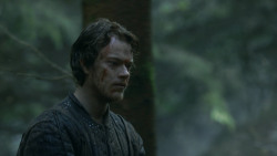 extant_GameOfThrones_3x04-AndNowHisWatchIsEnded_1932