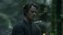 extant_GameOfThrones_3x04-AndNowHisWatchIsEnded_1935