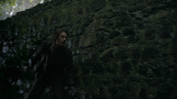 extant_GameOfThrones_3x04-AndNowHisWatchIsEnded_1950