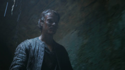 extant_GameOfThrones_3x04-AndNowHisWatchIsEnded_1996