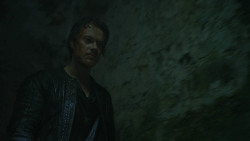 extant_GameOfThrones_3x04-AndNowHisWatchIsEnded_2004