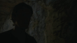 extant_GameOfThrones_3x04-AndNowHisWatchIsEnded_2014