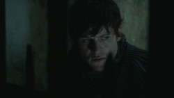 extant_GameOfThrones_3x04-AndNowHisWatchIsEnded_2130