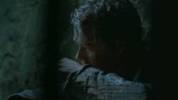 extant_GameOfThrones_3x04-AndNowHisWatchIsEnded_2172