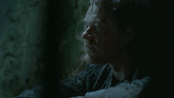 extant_GameOfThrones_3x04-AndNowHisWatchIsEnded_2178