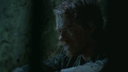 extant_GameOfThrones_3x04-AndNowHisWatchIsEnded_2204