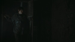 extant_GameOfThrones_3x04-AndNowHisWatchIsEnded_2231