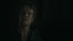 extant_GameOfThrones_3x04-AndNowHisWatchIsEnded_2252