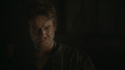extant_GameOfThrones_3x04-AndNowHisWatchIsEnded_2256