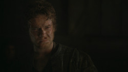 extant_GameOfThrones_3x04-AndNowHisWatchIsEnded_2257