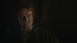 extant_GameOfThrones_3x04-AndNowHisWatchIsEnded_2258