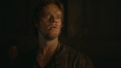 extant_GameOfThrones_3x04-AndNowHisWatchIsEnded_2269