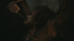 extant_GameOfThrones_3x04-AndNowHisWatchIsEnded_2291